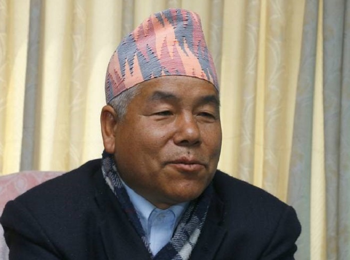 प्रधानमन्त्रीले माग्दैमा राजीनामा दिन्‍नँ : देव गुरुङ